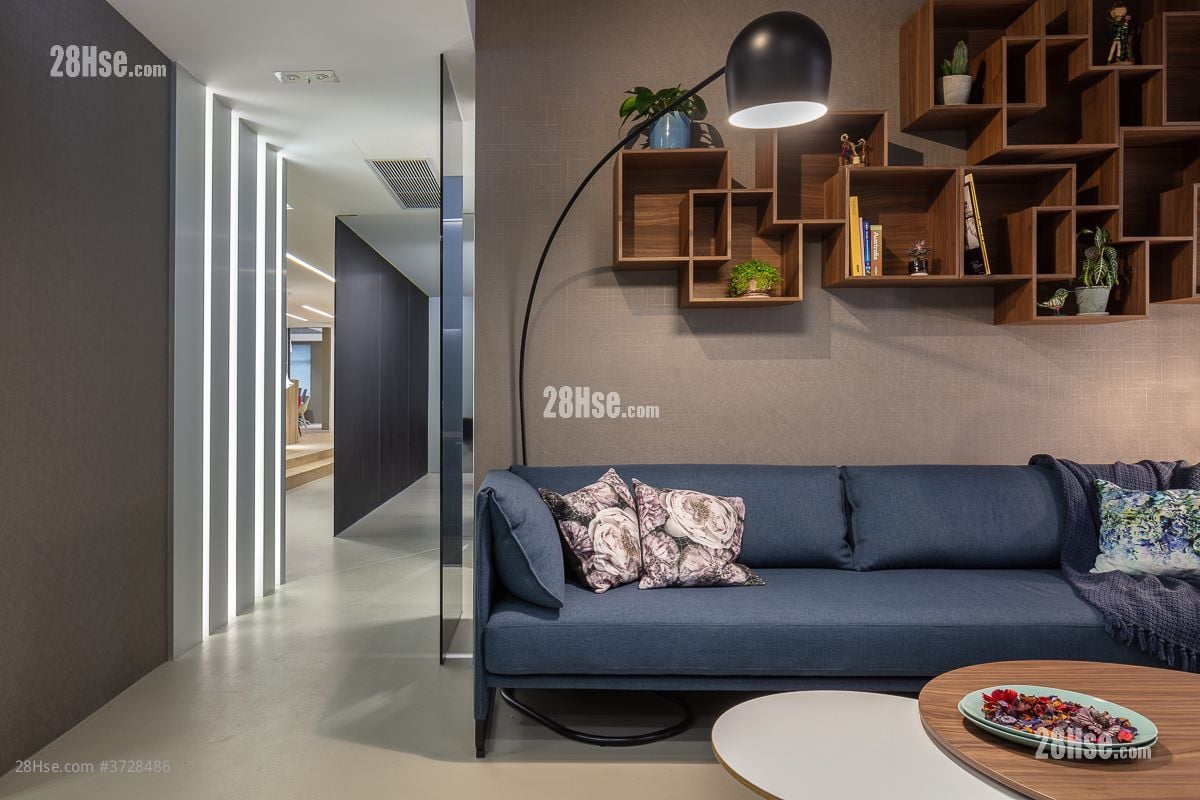 Wui Wah Factory Building Rental Studio , 4 Toilets