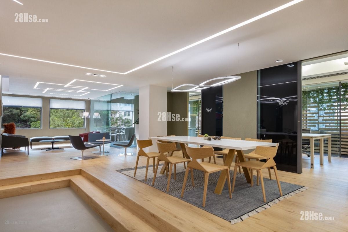 Wui Wah Factory Building Rental Studio , 4 Toilets