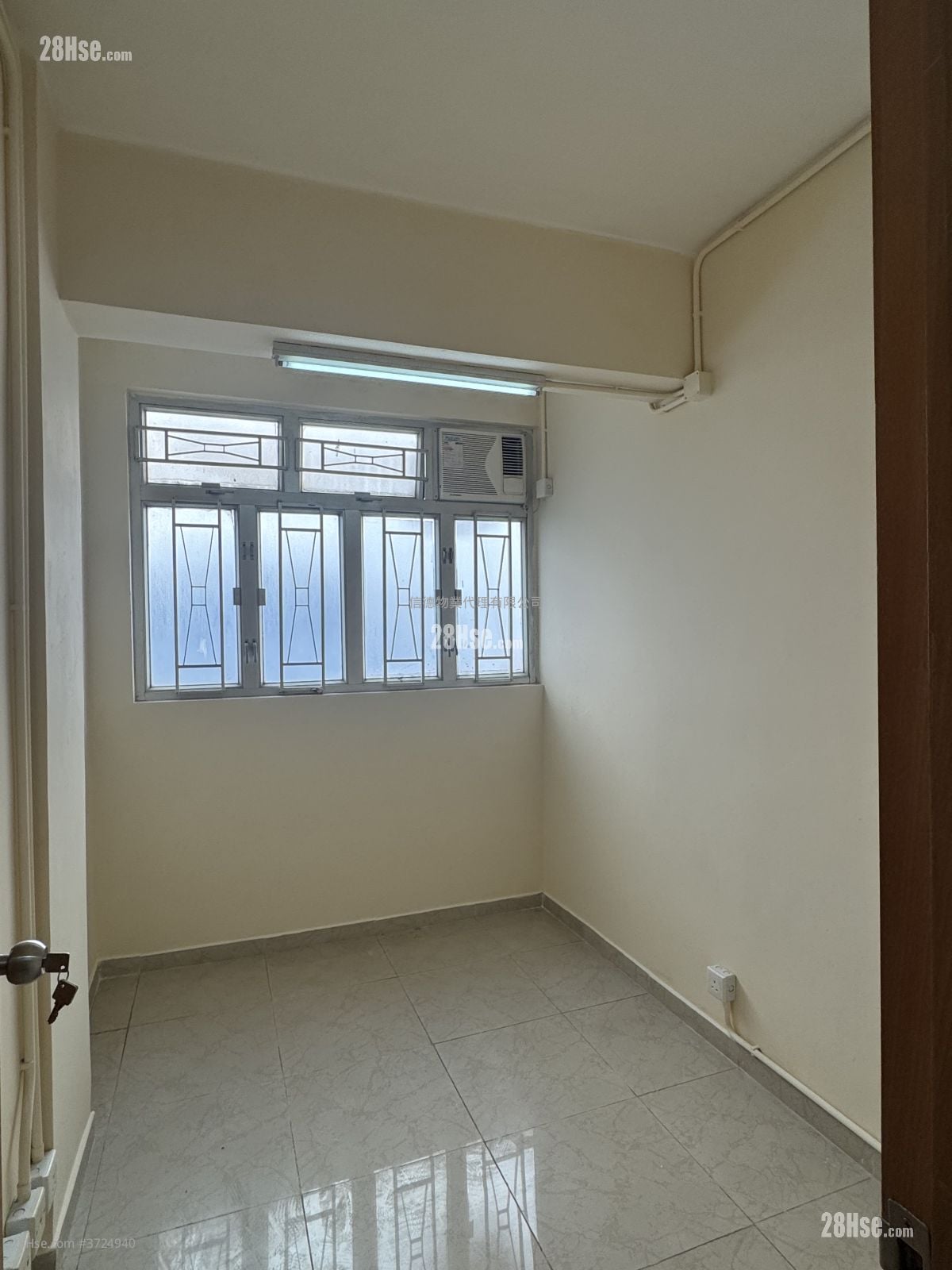 大德楼 售盘 2 房 , 1 浴室 332 平方尺