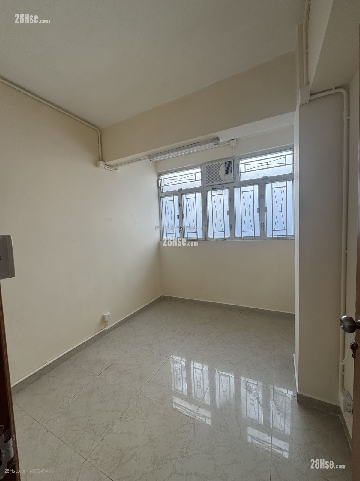 大德楼 售盘 2 房 , 1 浴室 332 平方尺