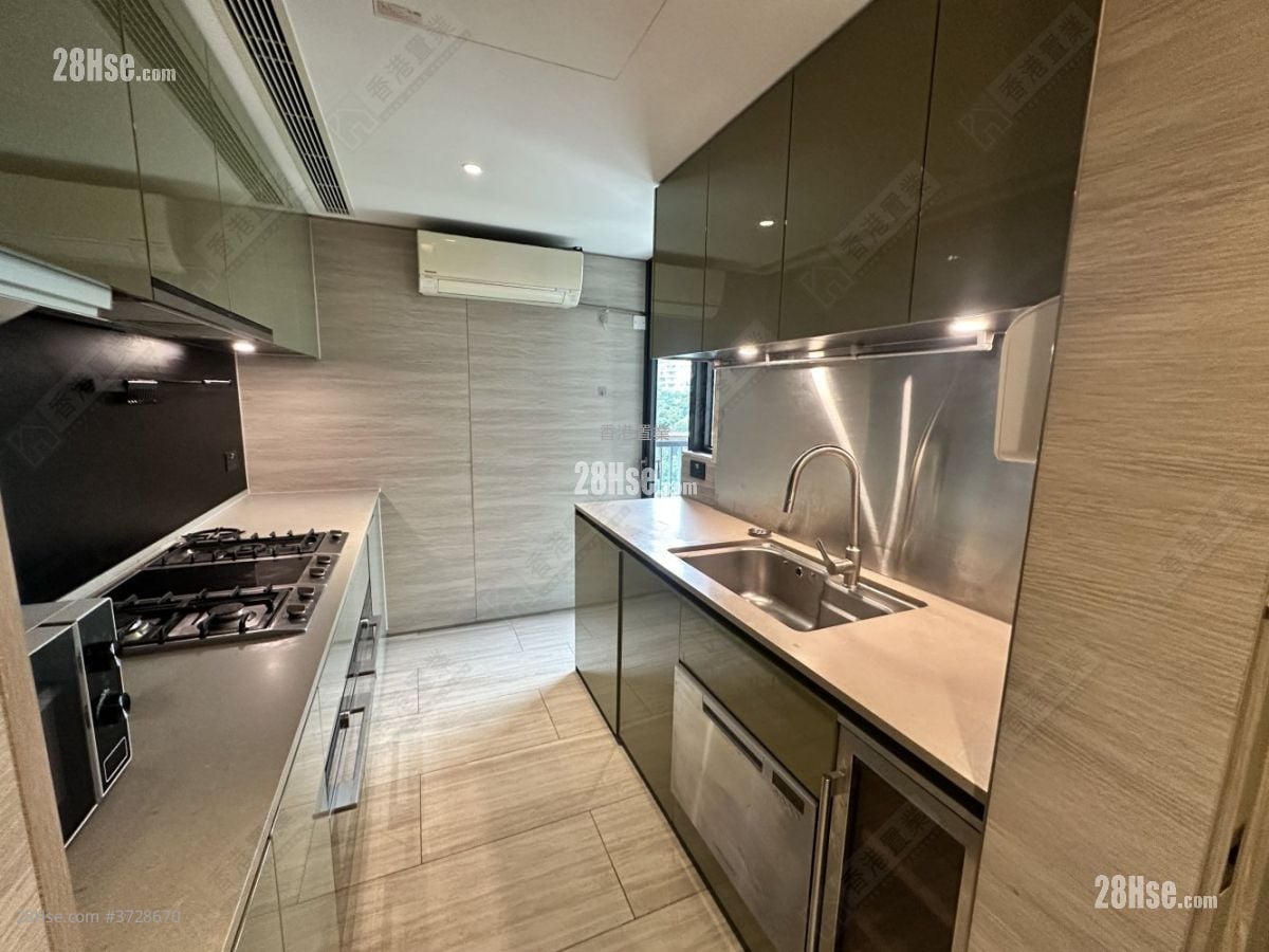 柏蔚山 售盤 4 房 , 1 浴室 1,066 平方呎