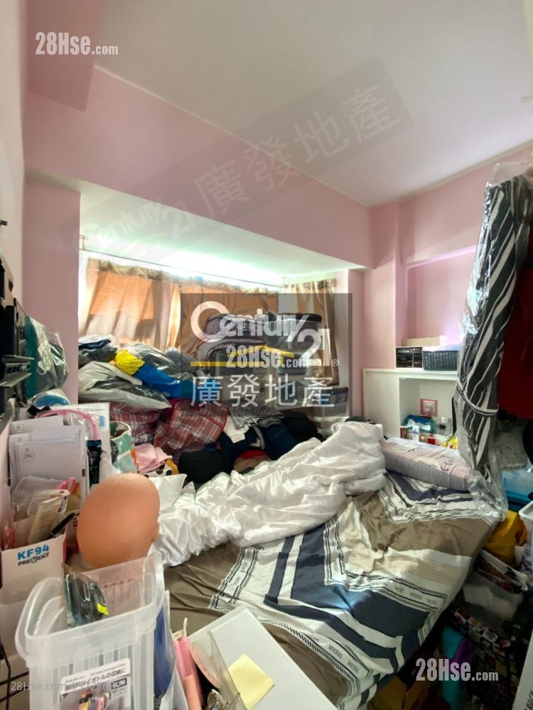 顺安大厦 售盘 2 房 , 1 浴室 320 平方尺