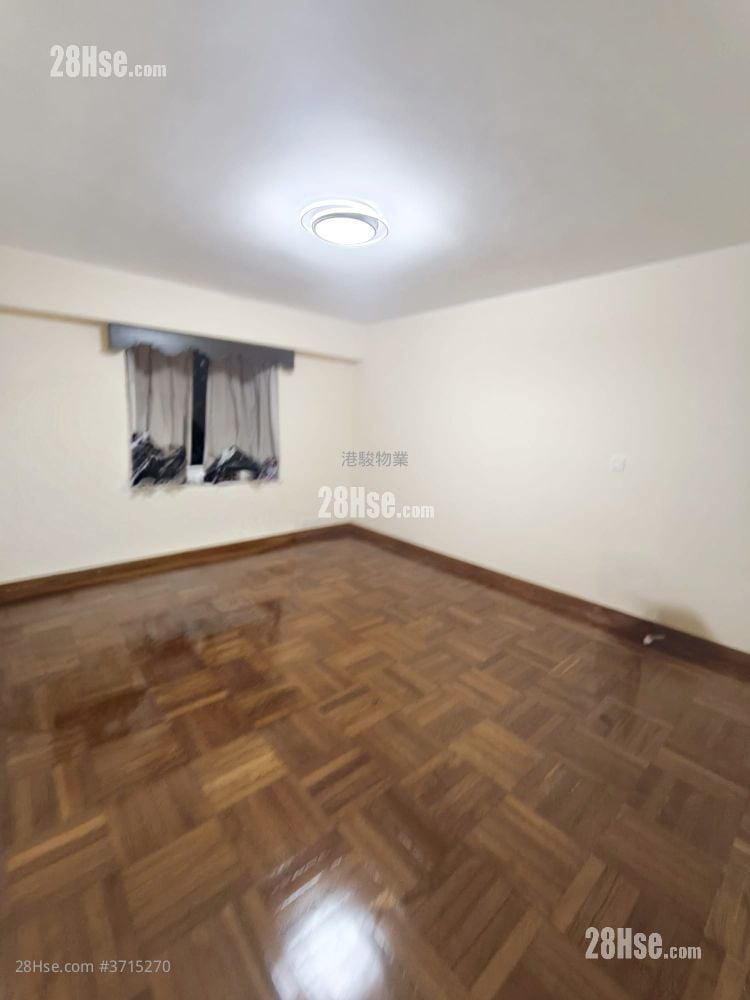 碧华花园 租盘 4 房 , 3 浴室 1,212 平方尺