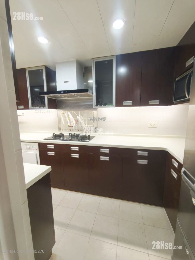 碧华花园 租盘 4 房 , 3 浴室 1,212 平方尺