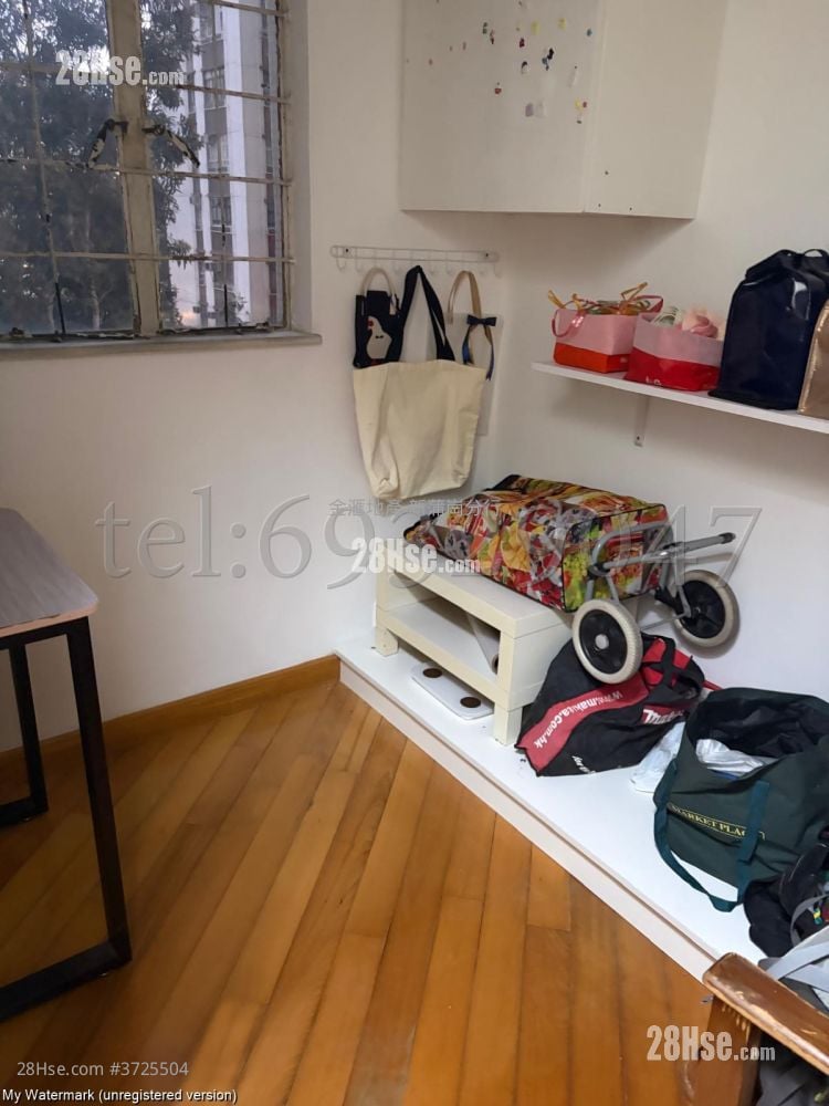 东头(二)邨 售盘 2 房 , 1 浴室 358 平方尺