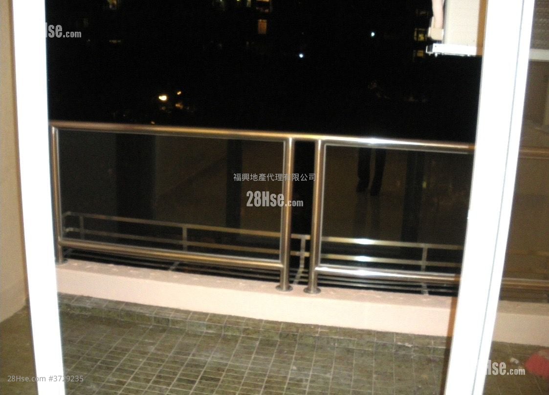 Hunghom Bay Centre Rental 3 Bedrooms , 2 Bathrooms 953 ft²