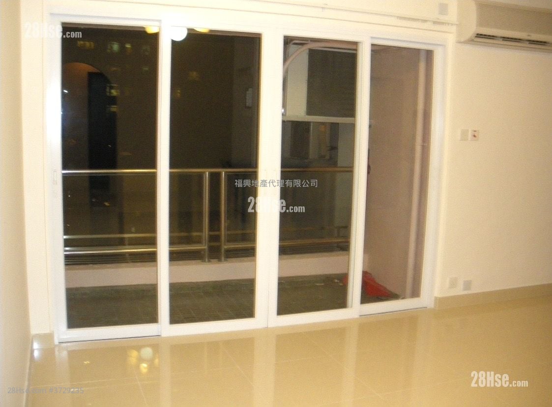 Hunghom Bay Centre Rental 3 Bedrooms , 2 Bathrooms 953 ft²
