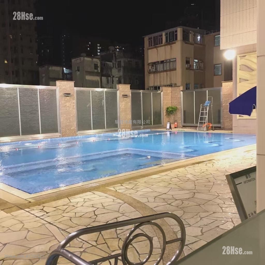 窝打老道8号 租盘 3 浴室 561 平方尺