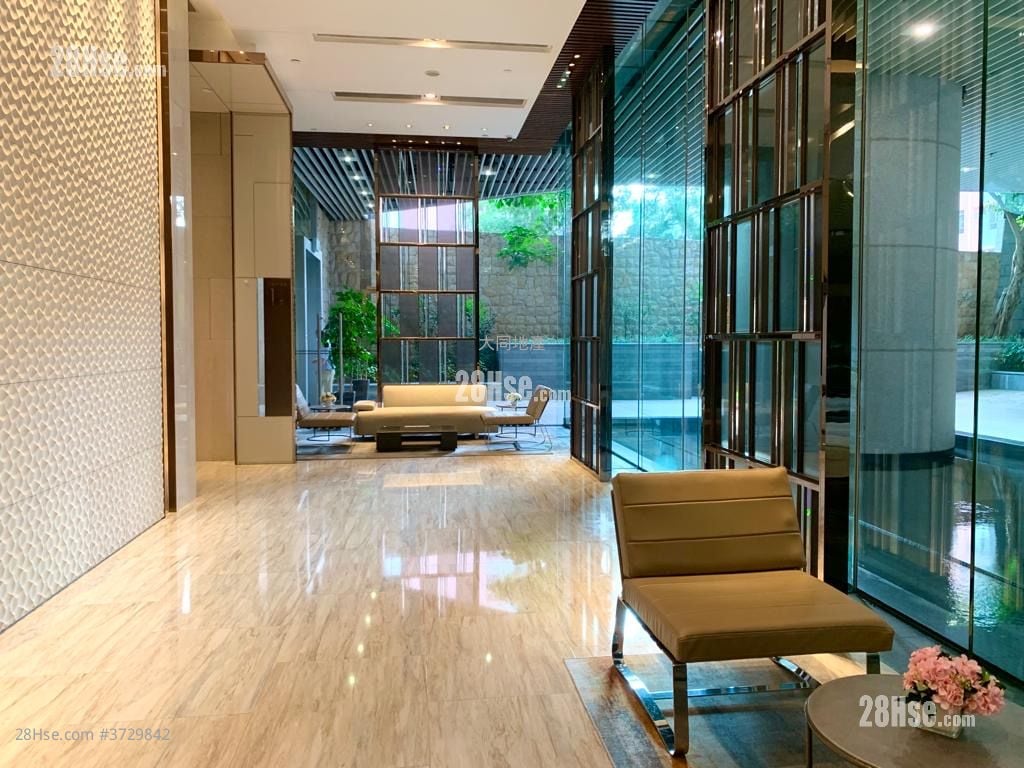 现崇山 售盘 3 房 , 2 浴室 650 平方尺