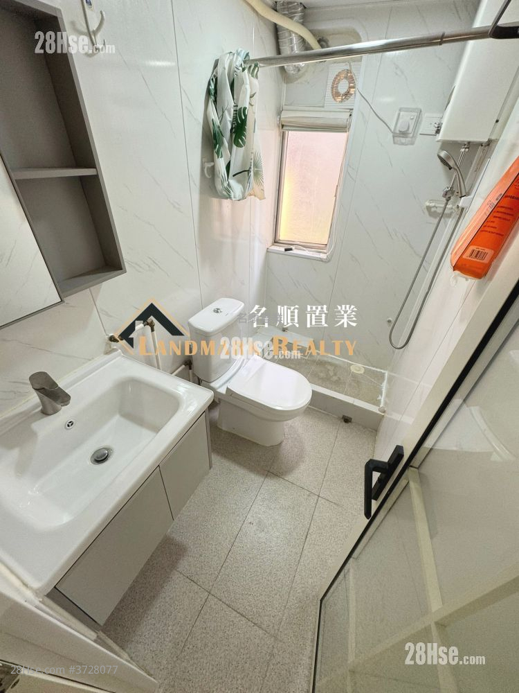 村屋 售盤 2 房 , 1 浴室 700 平方呎