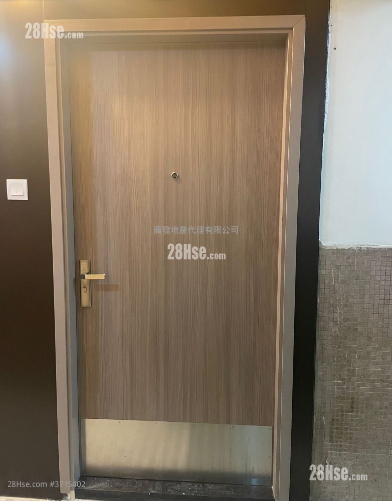 福康大樓 租盤 開放式間隔 , 1 浴室 205 平方呎