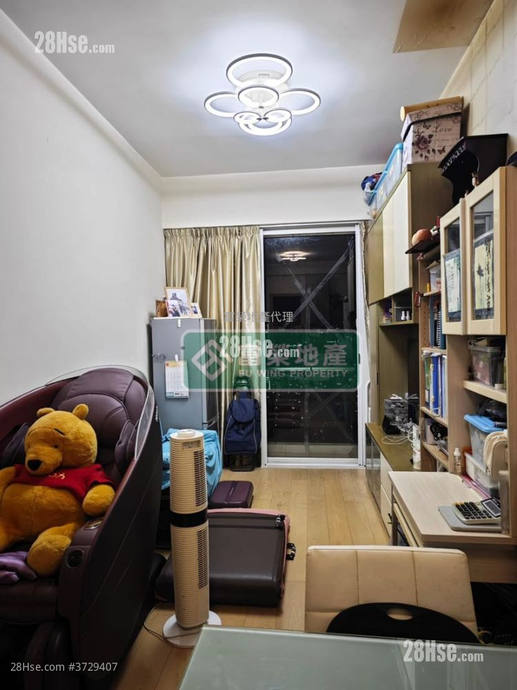 Gardenia Sell 2 Bedrooms , 1 Bathroom 484 ft²