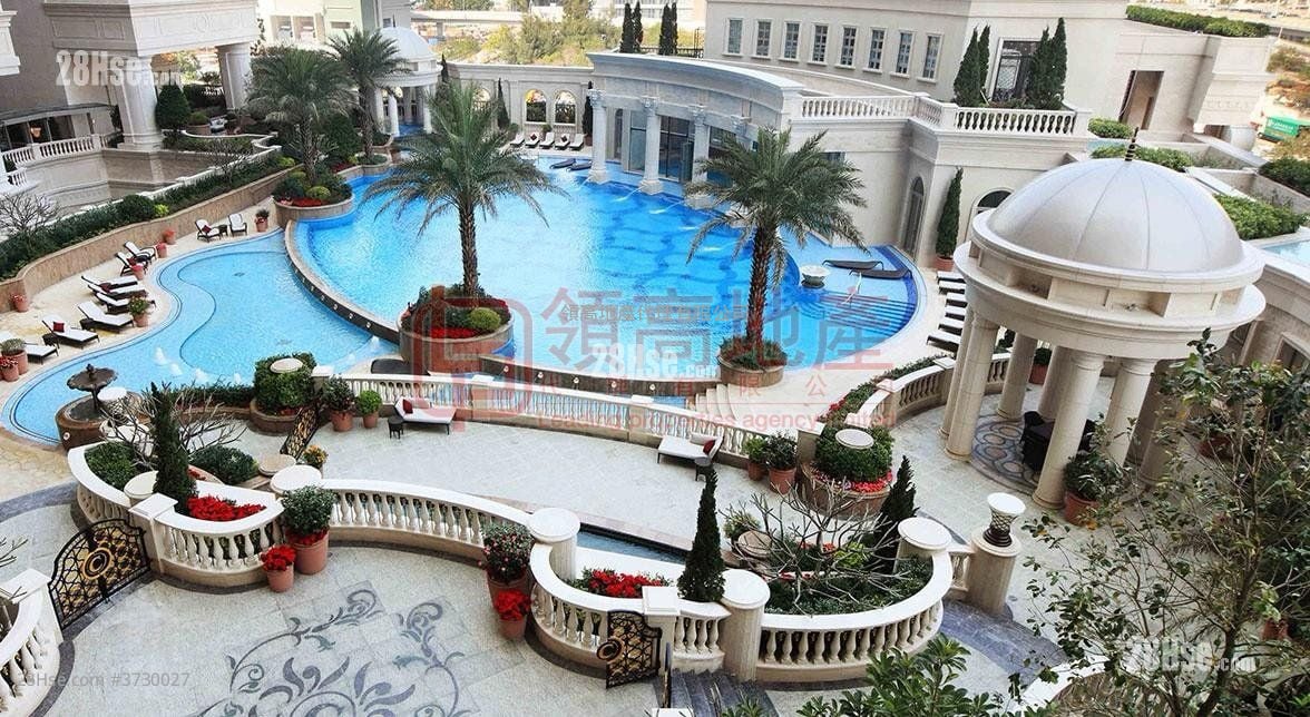 The Coronation Rental 1 Bedroom , 1 Bathroom 454 ft²