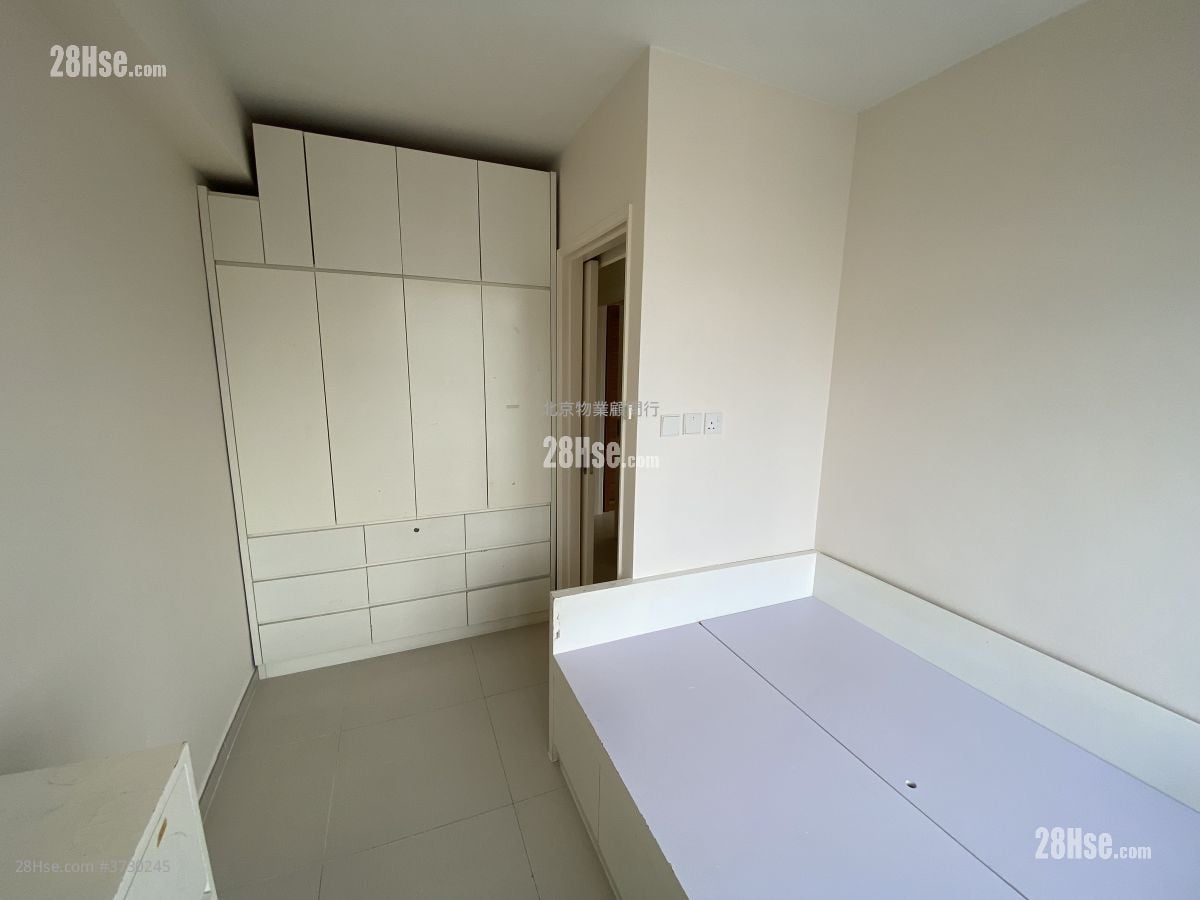 康怡花园 售盘 3 房 , 1 浴室 594 平方尺