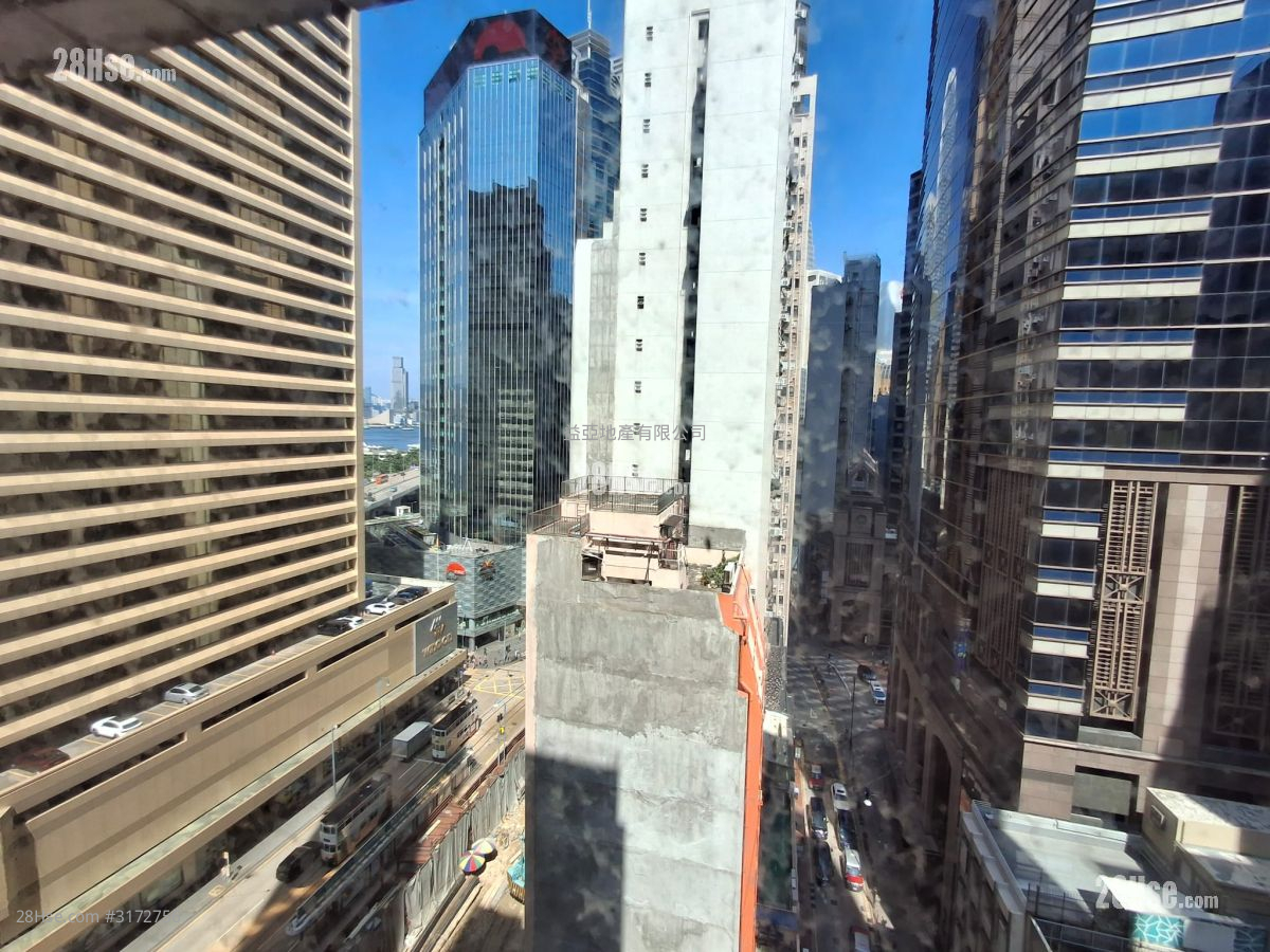 東成商業大廈 租盤 3 房