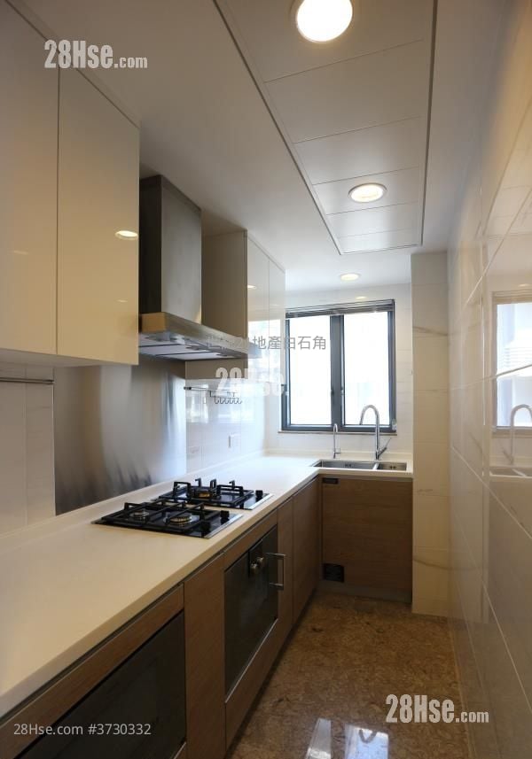 Seanorama Sell 3 Bedrooms , 2 Bathrooms 768 ft²