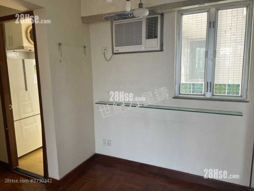 悦海华庭 售盘 2 房 , 1 浴室 527 平方尺