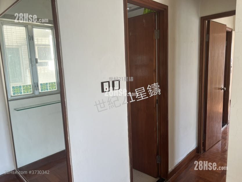 悦海华庭 售盘 2 房 , 1 浴室 527 平方尺