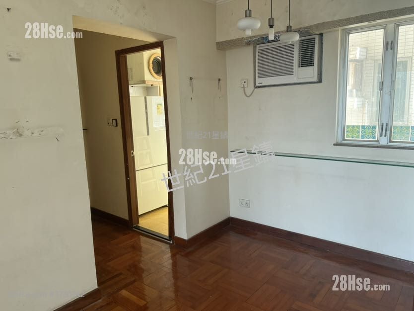 悦海华庭 售盘 2 房 , 1 浴室 527 平方尺