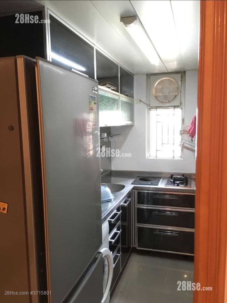 富嘉花園 售盤 2 房 , 1 浴室 429 平方呎