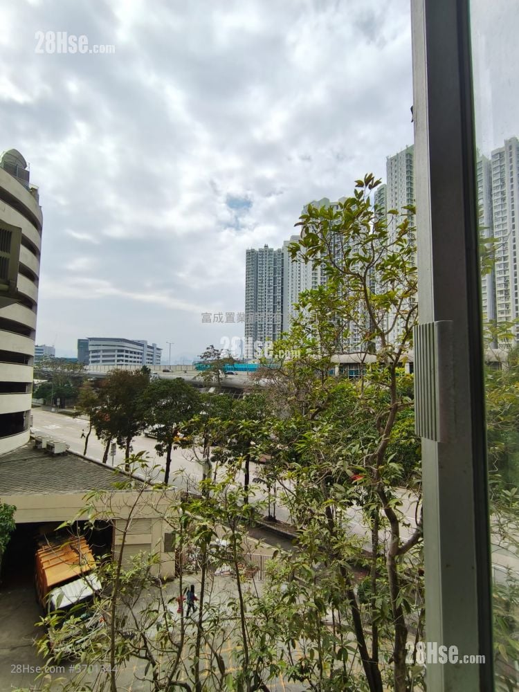 Richland Gardens Sell 540 ft²