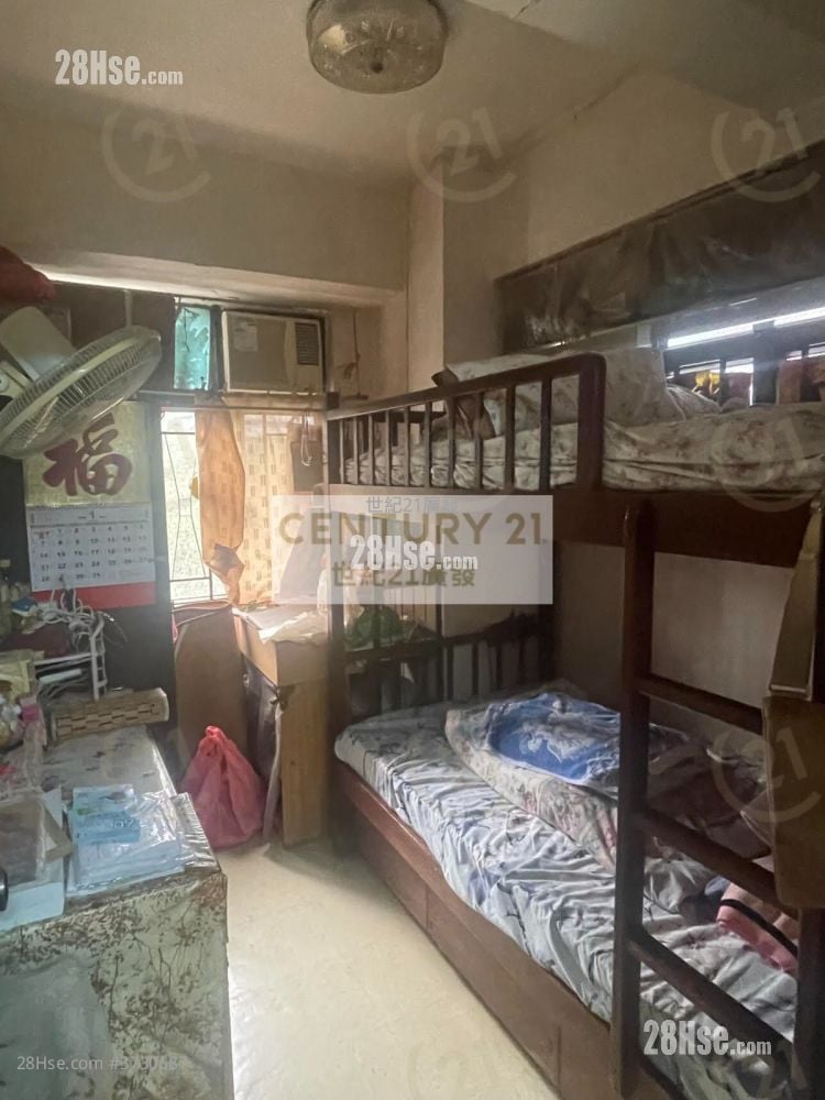 有利楼 售盘 2 房 , 1 浴室 320 平方尺