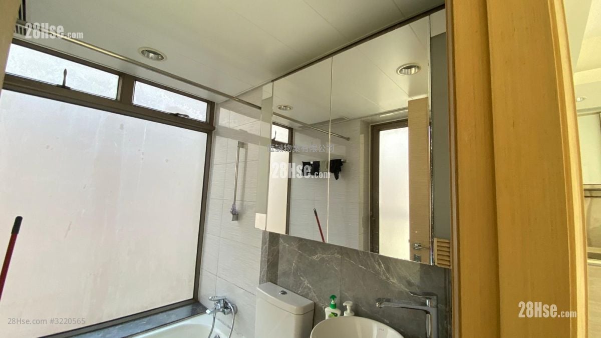 Viva Sell 1 Bedroom , 1 Bathroom 339 ft²