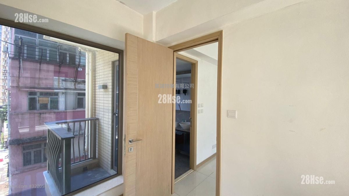 Viva Sell 1 Bedroom , 1 Bathroom 339 ft²