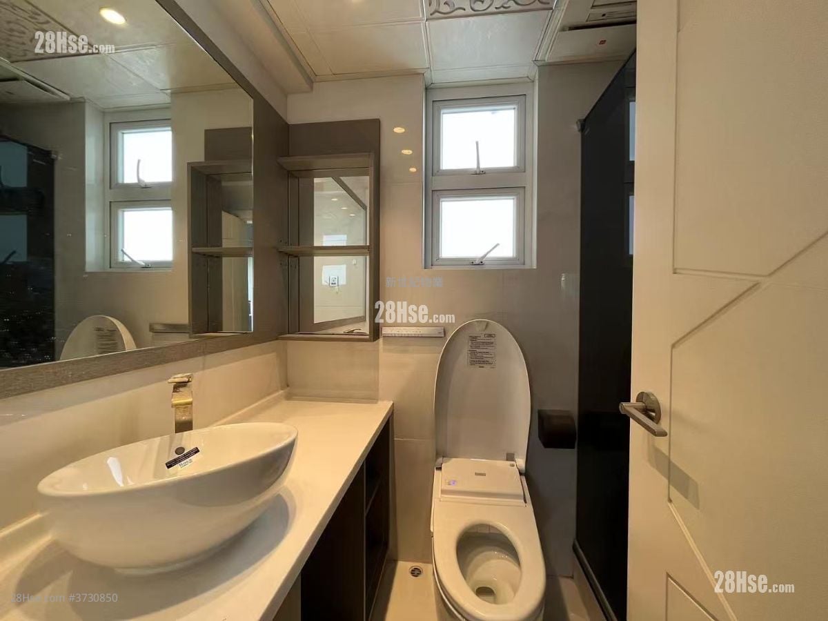 Harbour Heights Sell 3 Bedrooms , 2 Bathrooms 833 ft²