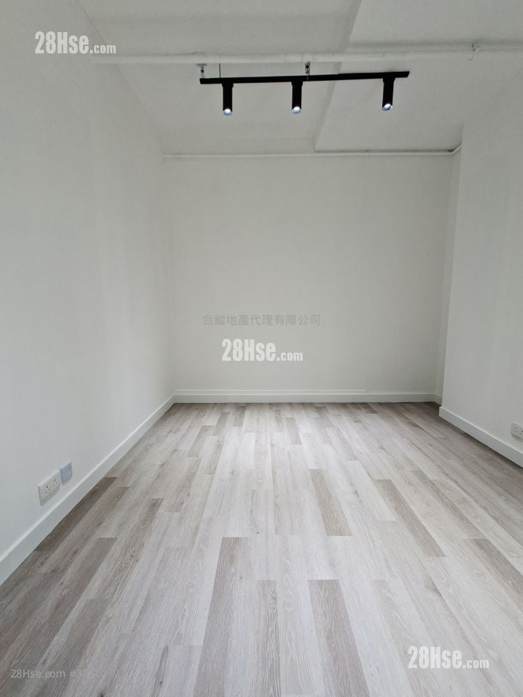 骆驼漆大厦 租盘 5+ 房 , 5+ 厕所