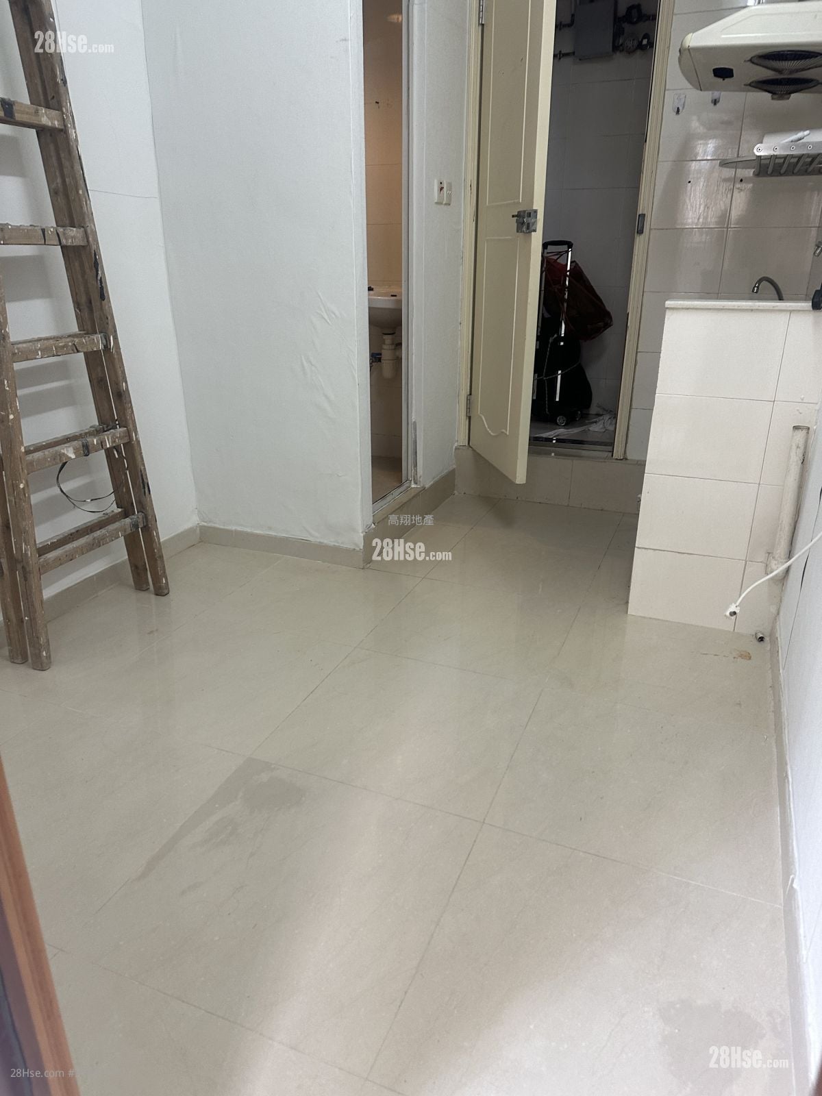 唐楼 租盘 1 房 , 1 浴室 160 平方尺