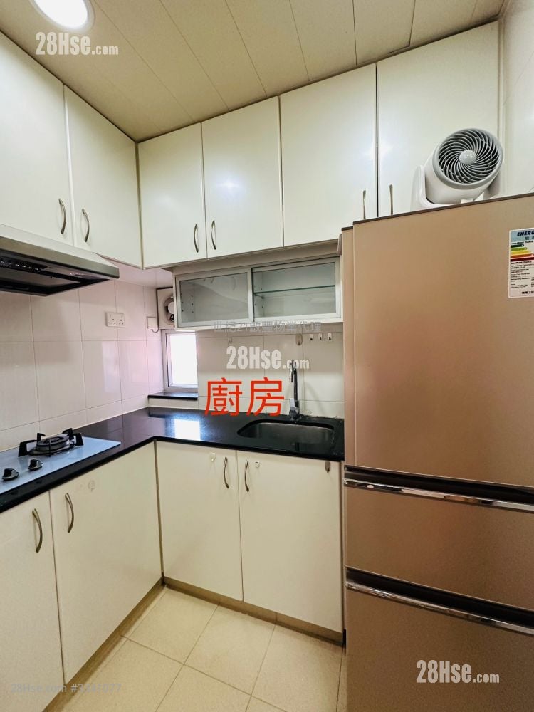 Telford Gardens Sell 2 Bedrooms , 1 Bathroom 547 ft²