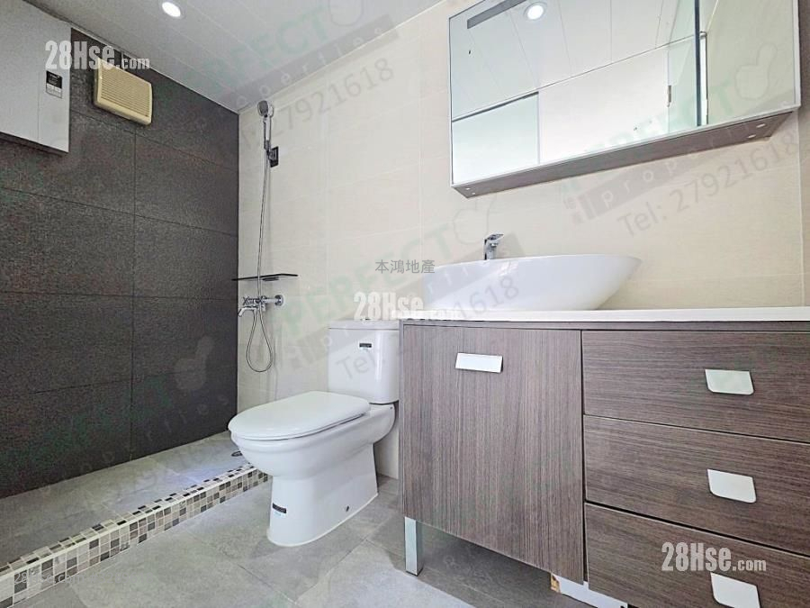 棕林别墅 租盘 5+ 房 1,702 平方尺