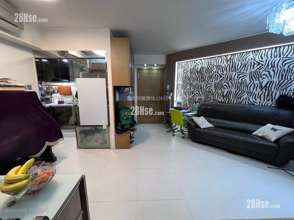 康怡花園 售盤 3 房 , 1 浴室 596 平方呎