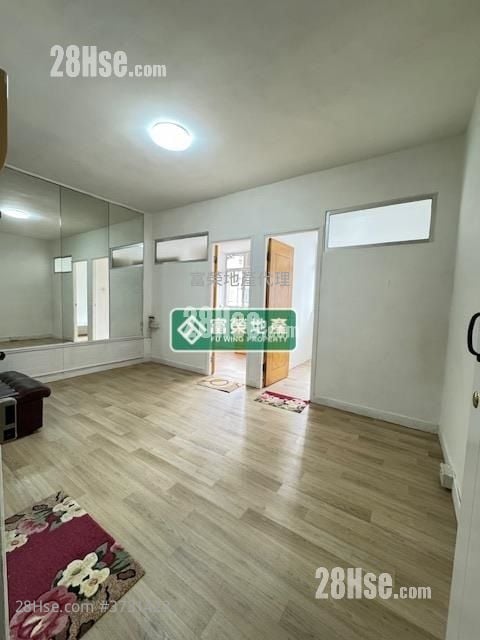 钻石楼 售盘 2 房 , 1 浴室 384 平方尺