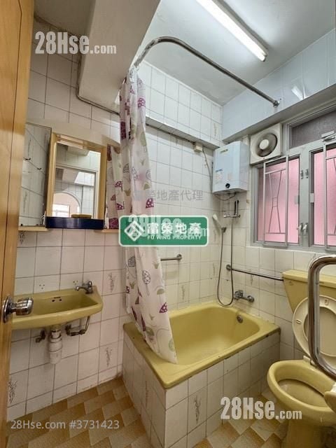 钻石楼 售盘 2 房 , 1 浴室 384 平方尺