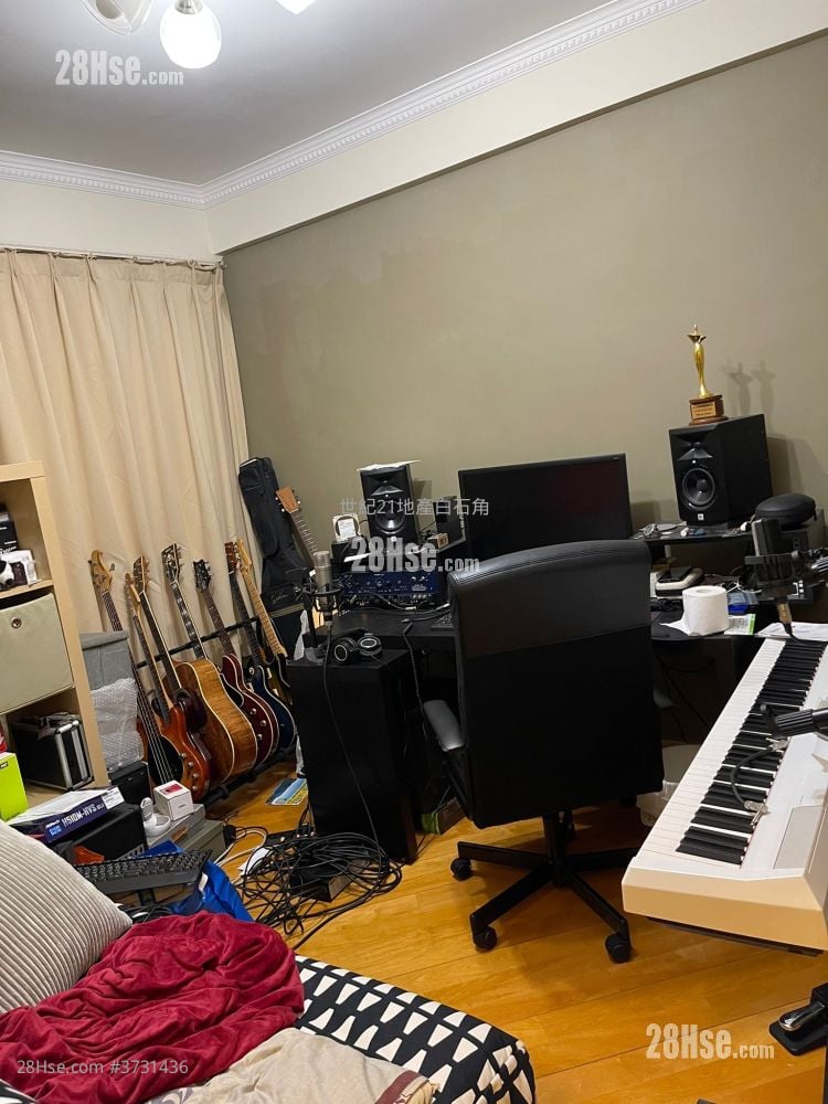 倚龙山庄 售盘 3 房 , 4 浴室 1,551 平方尺