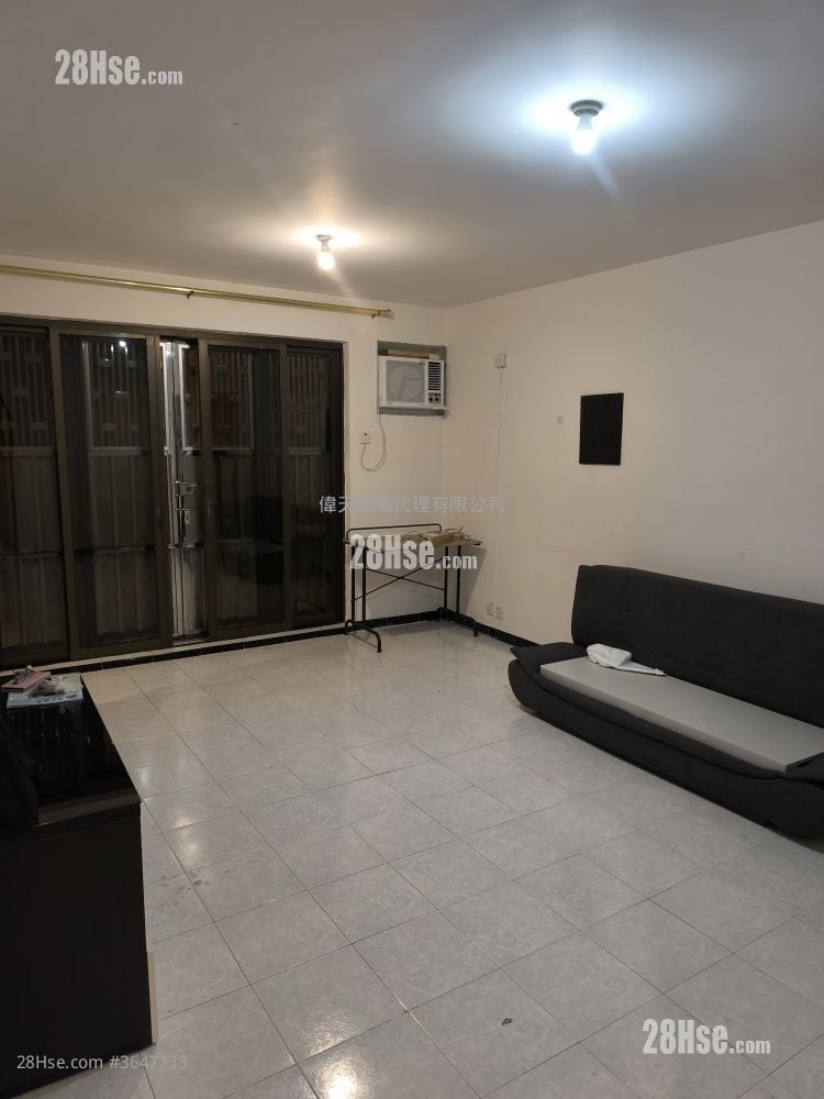 村屋 租盘 3 房 , 1 浴室 630 平方尺