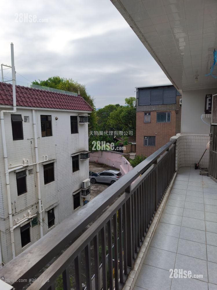 村屋 租盘 3 房 , 1 浴室 630 平方尺