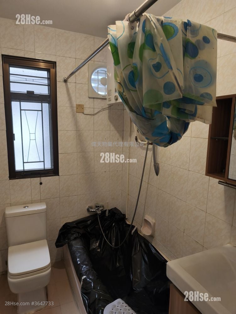 村屋 租盘 3 房 , 1 浴室 630 平方尺