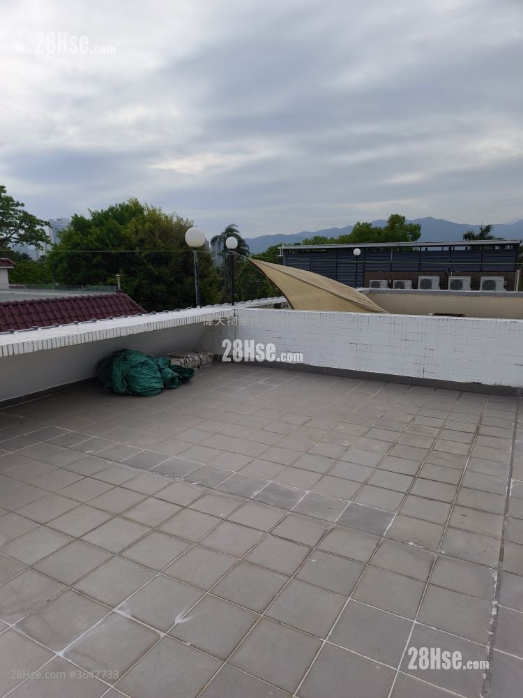 村屋 租盘 3 房 , 1 浴室 630 平方尺