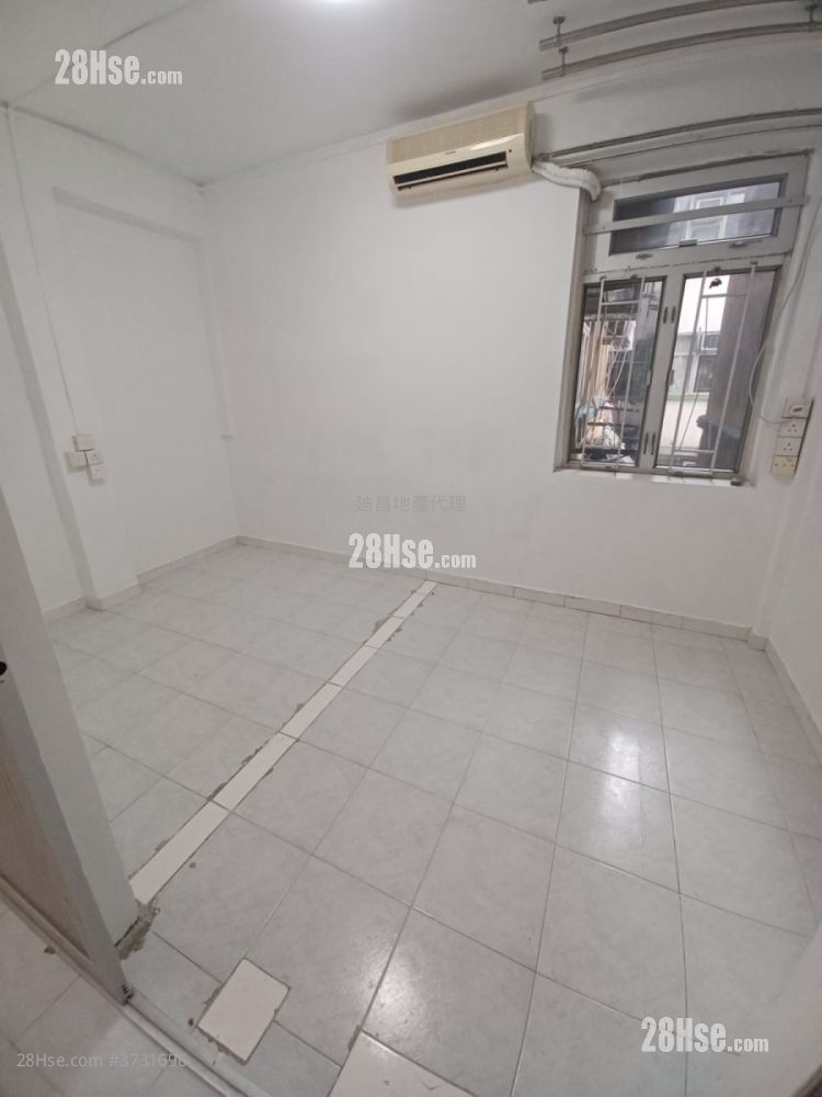 富貴大廈 租盤 1 房 , 1 浴室 274 平方呎