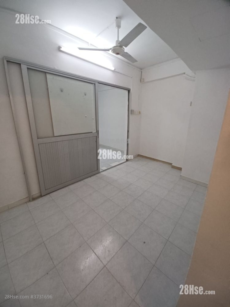 富貴大廈 租盤 1 房 , 1 浴室 274 平方呎