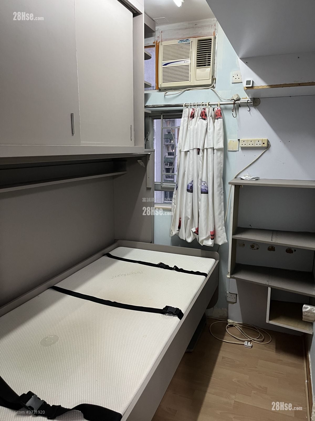 盈福苑 售盘 3 房 , 1 浴室 559 平方尺