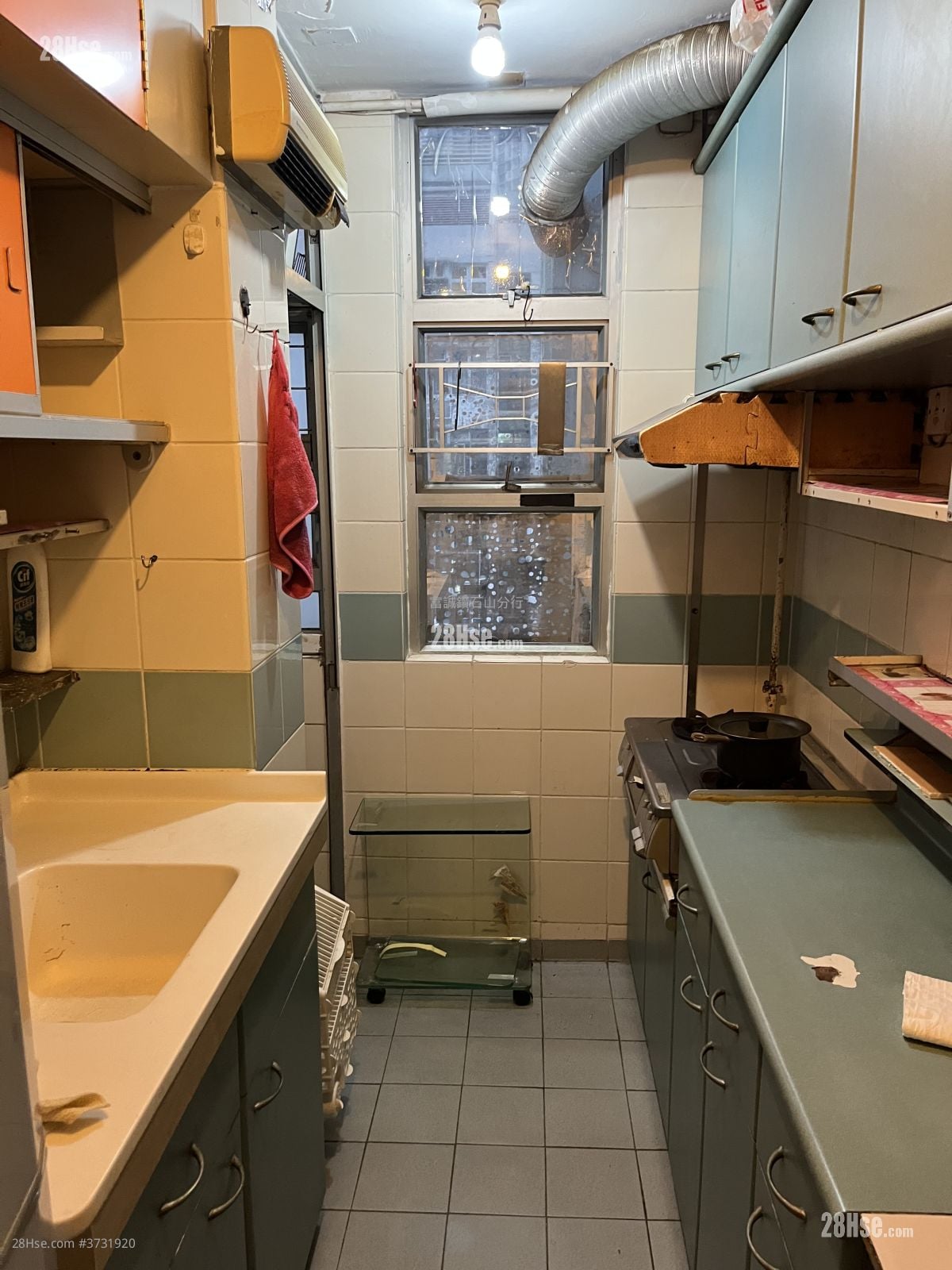 盈福苑 售盘 3 房 , 1 浴室 559 平方尺