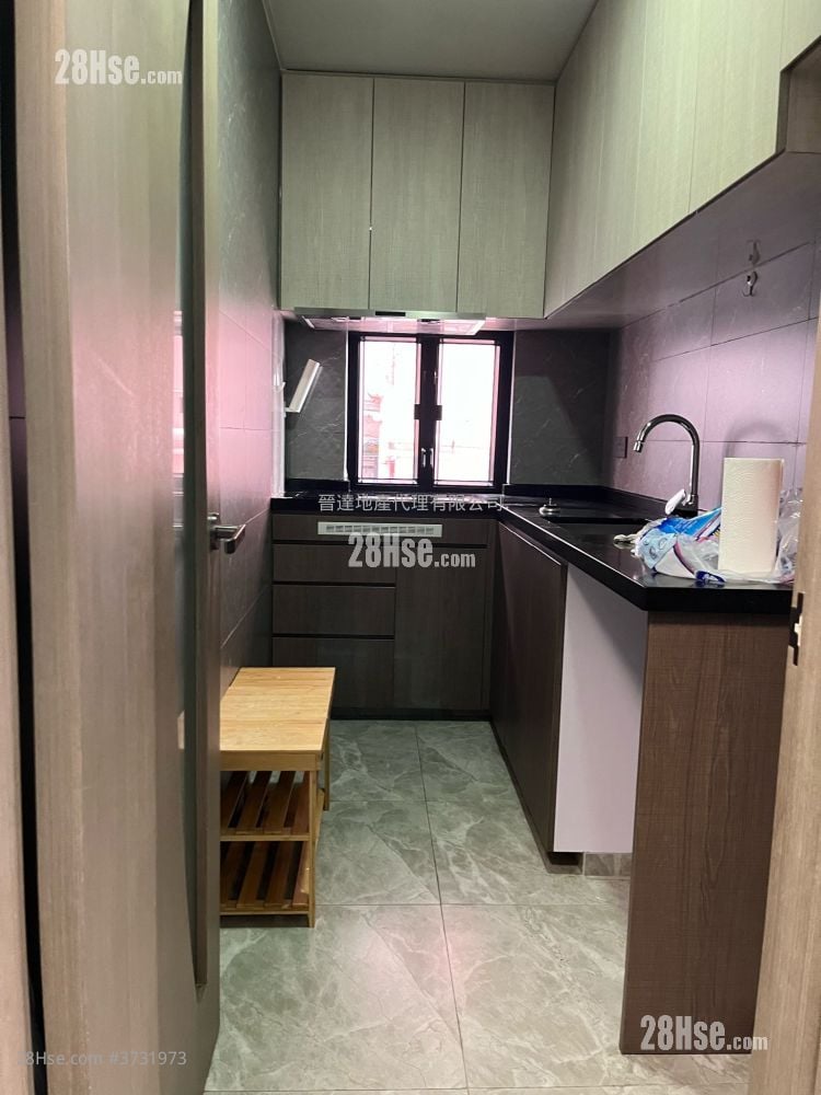 Koon Kay Mansion Rental 3 Bedrooms , 1 Bathroom 512 ft²