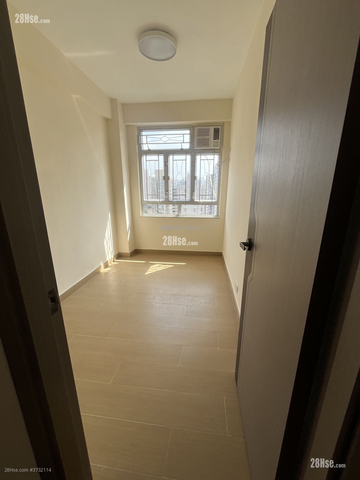 Tai Hang Building Sell 2 Bedrooms , 1 Bathroom 380 ft²