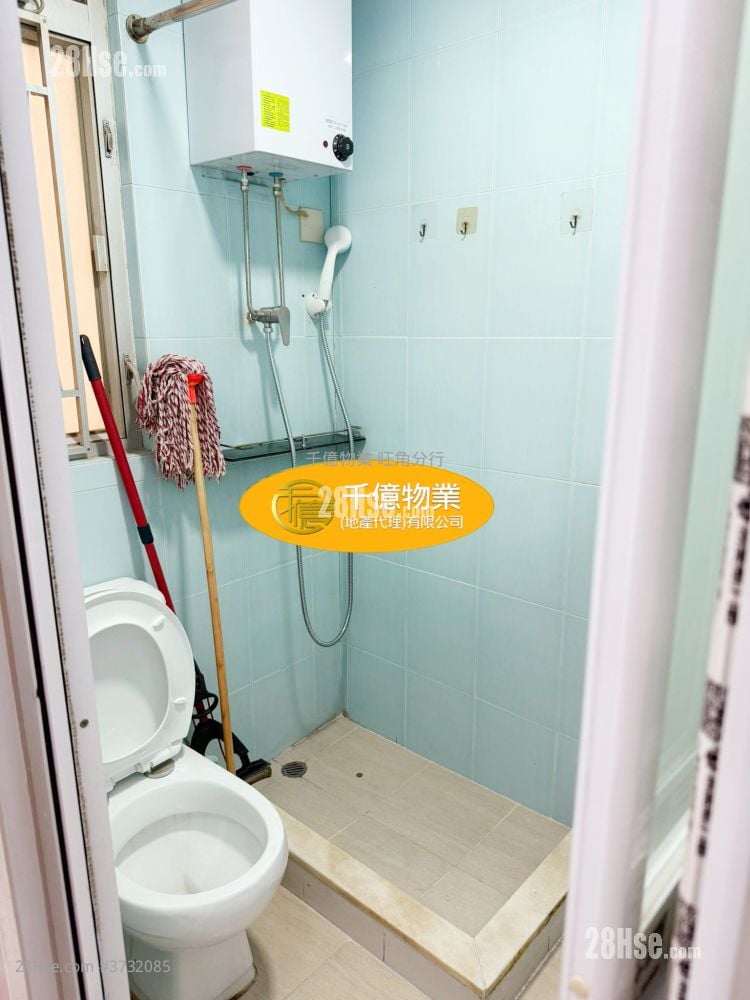 钻石楼 售盘 2 房 360 平方尺