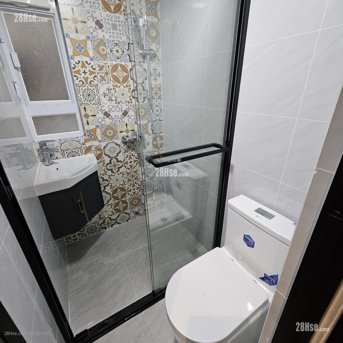 泰港大厦 租盘 开放式间隔 , 1 浴室 120 平方尺