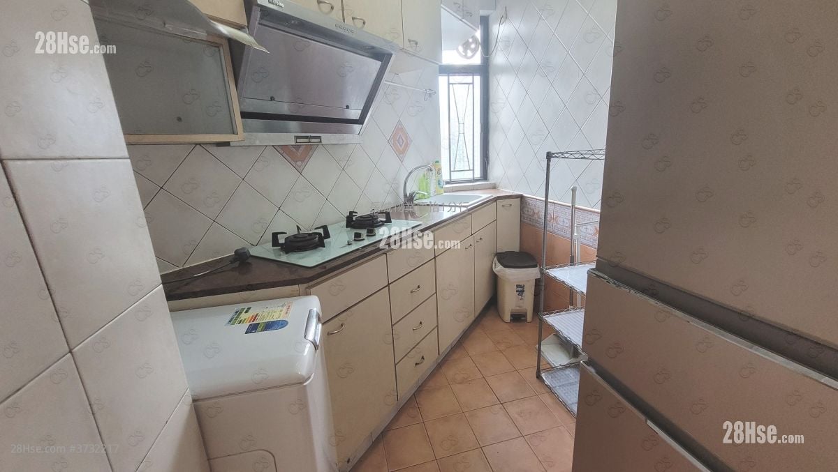 康怡花园 租盘 3 房 , 2 浴室 668 平方尺